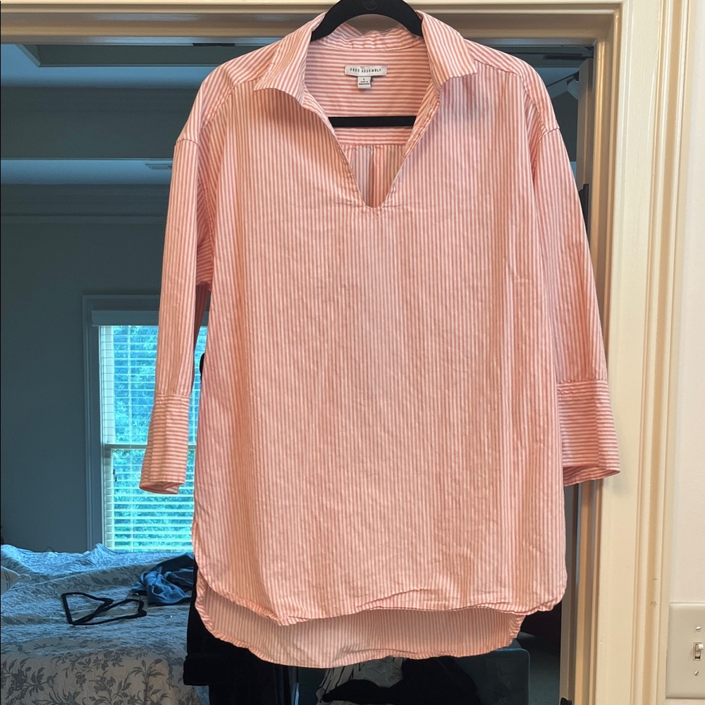 Chic Pink Striped Blouse